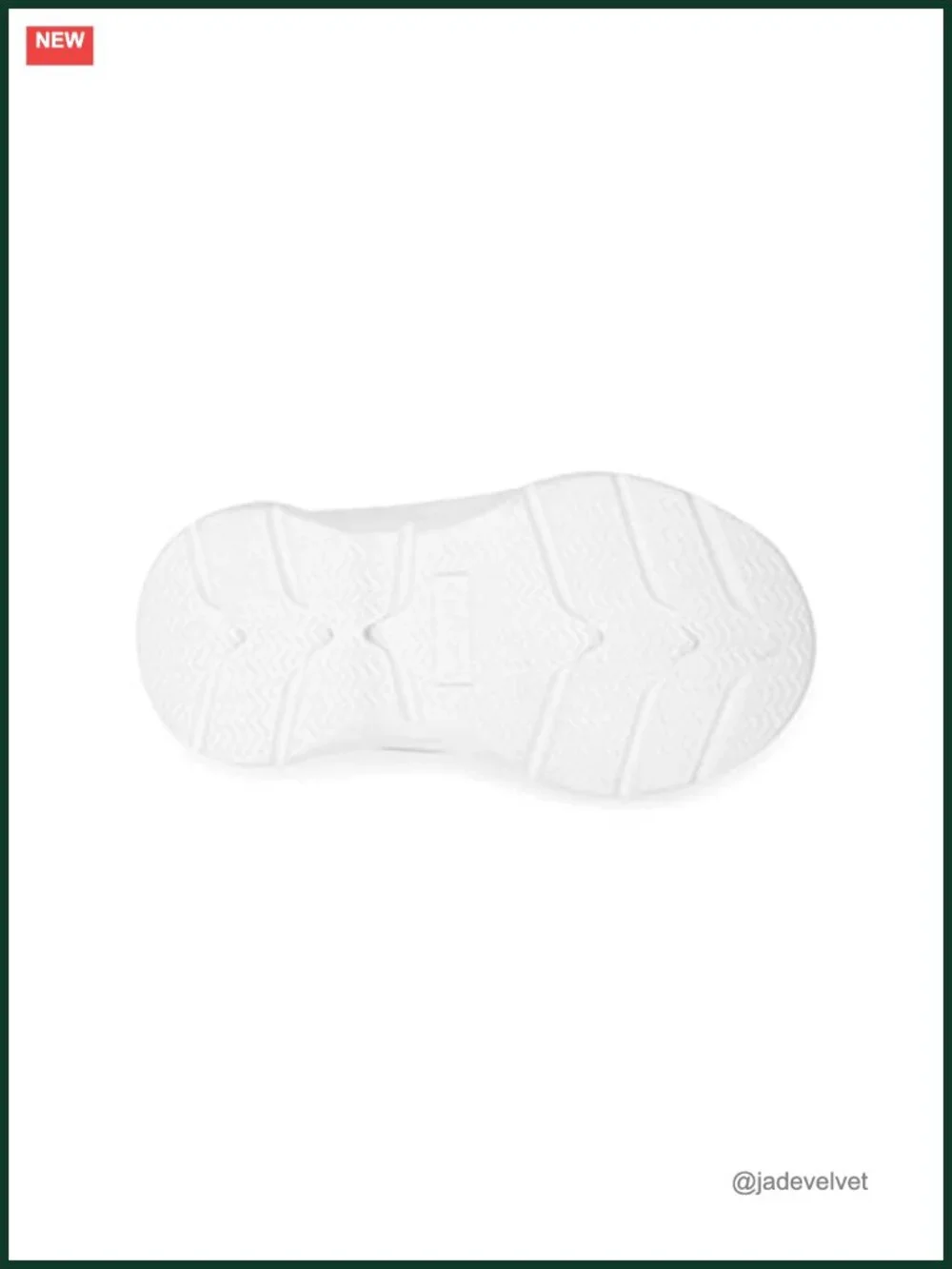 Light-Up Slip-On Sneakers with Dragon Design - Mesh Athletic Shoes